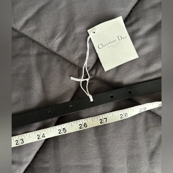 DIOR Skinny Belt NWT Size 70 display picture 1